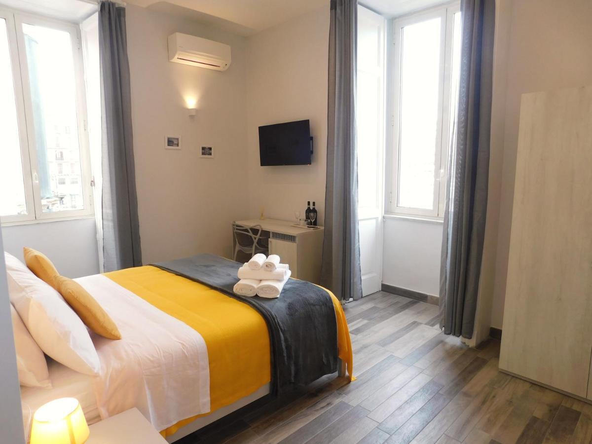Scaramantico Rooms Napoli Eksteriør bilde
