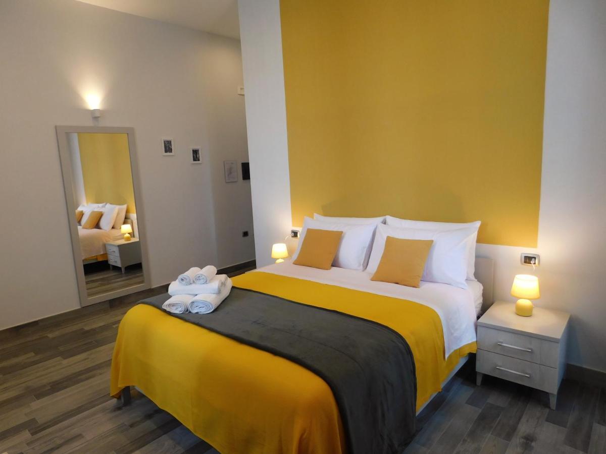 Scaramantico Rooms Napoli Eksteriør bilde
